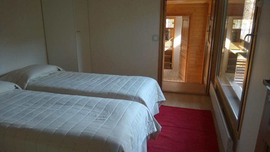 Kuoreksenniemi Villas & Lakehouse Puumala Kamer foto