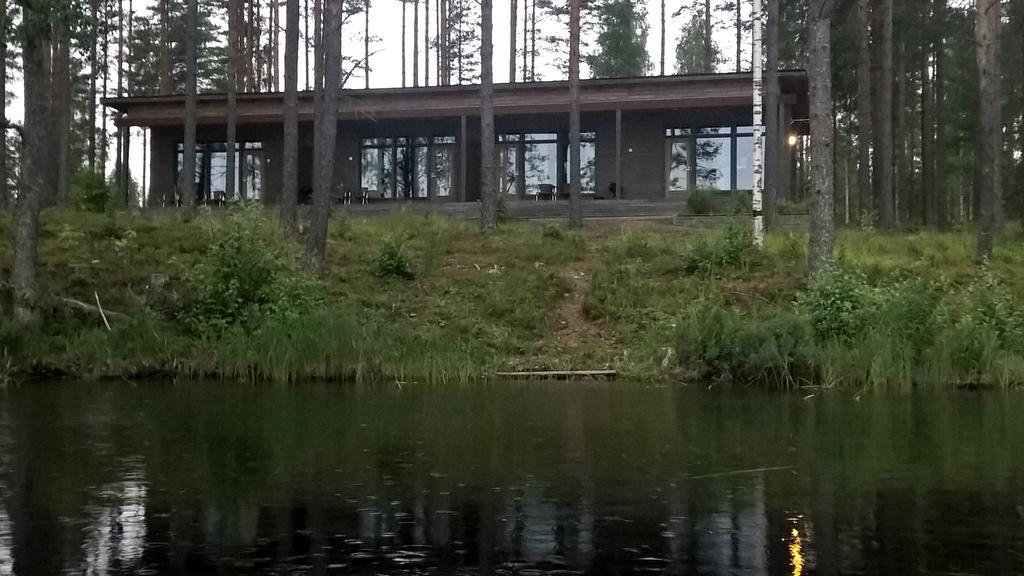 Kuoreksenniemi Villas & Lakehouse Puumala Buitenkant foto